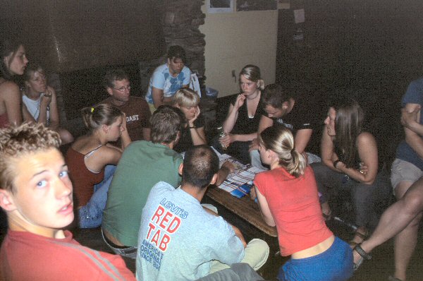 De groep bijeen in de lodge in Whistler.