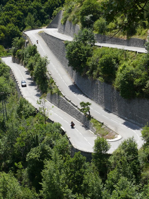Afdaling van Col de Turini.