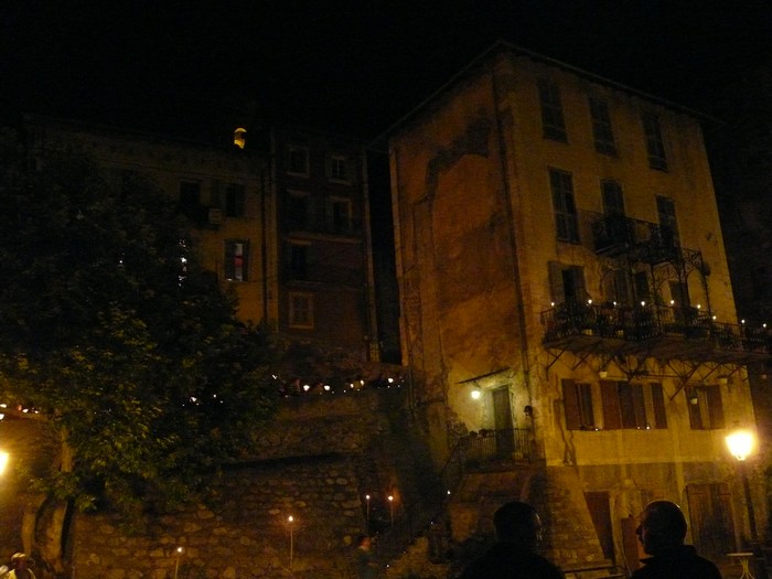 De processie in Roquebilli&egrave;re.