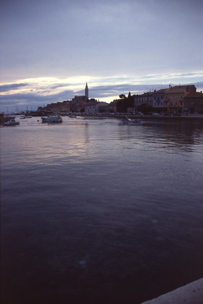 Rovinj in de avond.
